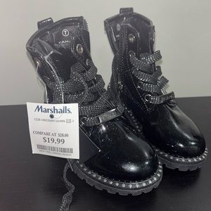 Toddler black boots